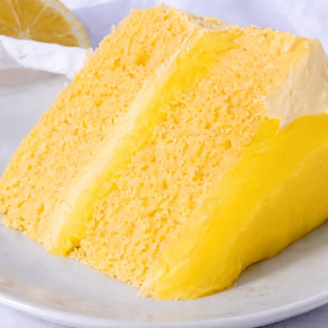 Gourmet Lemon Cake.